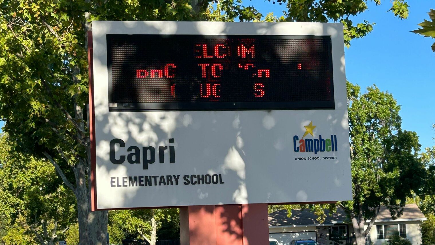 Capri Elementary School electronic marquee sign photo